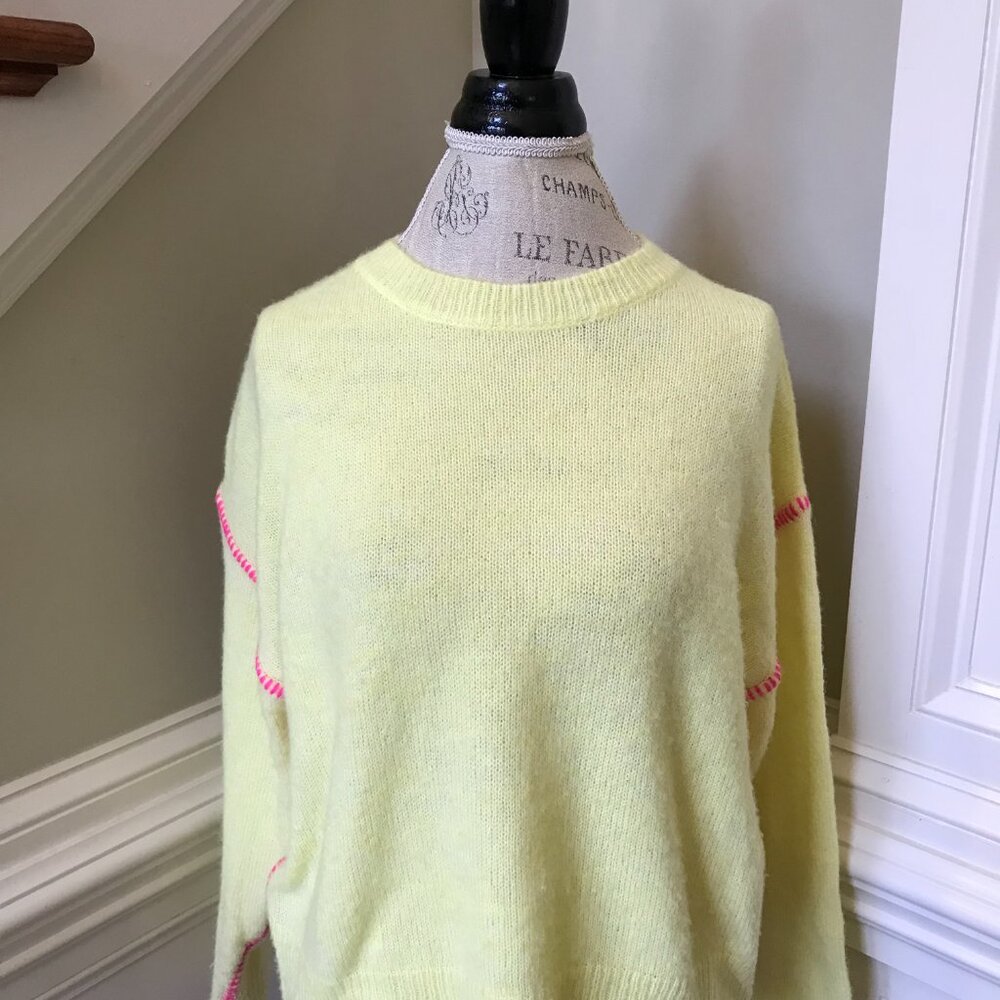 Sundry Crew Neck Pullover Sweater Womens 0 XS Yellow Pink Stitch Long Sleeve - Picture 2 of 10